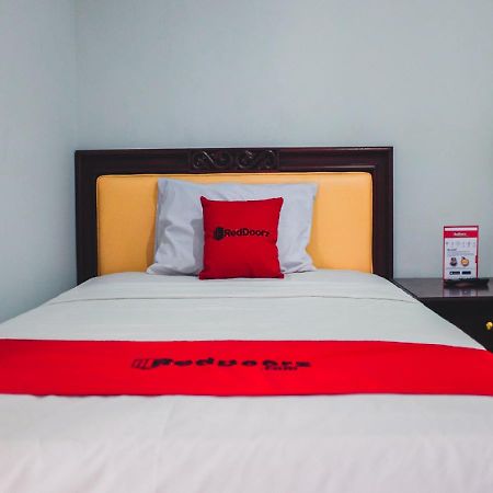 Reddoorz Plus @ Helvetia Medan Exterior foto
